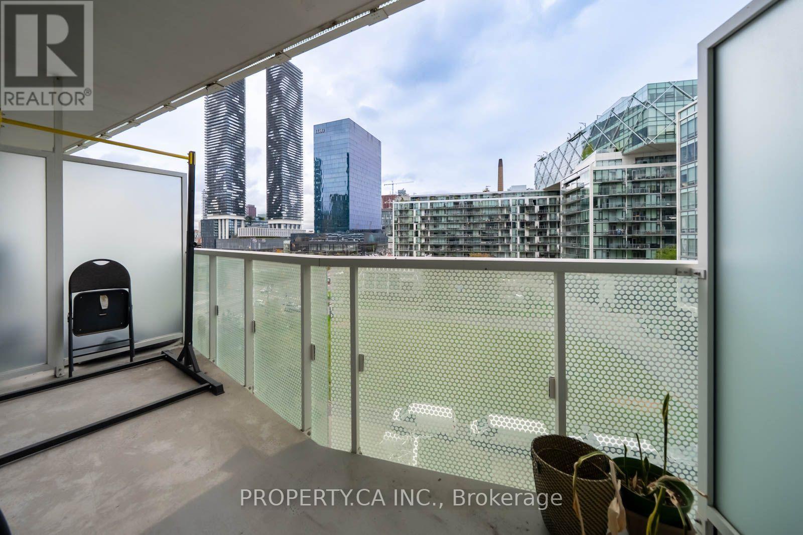 501 - 15 Queens Quay E, Toronto, Ontario  M5E 0C5 - Photo 14 - C14091726