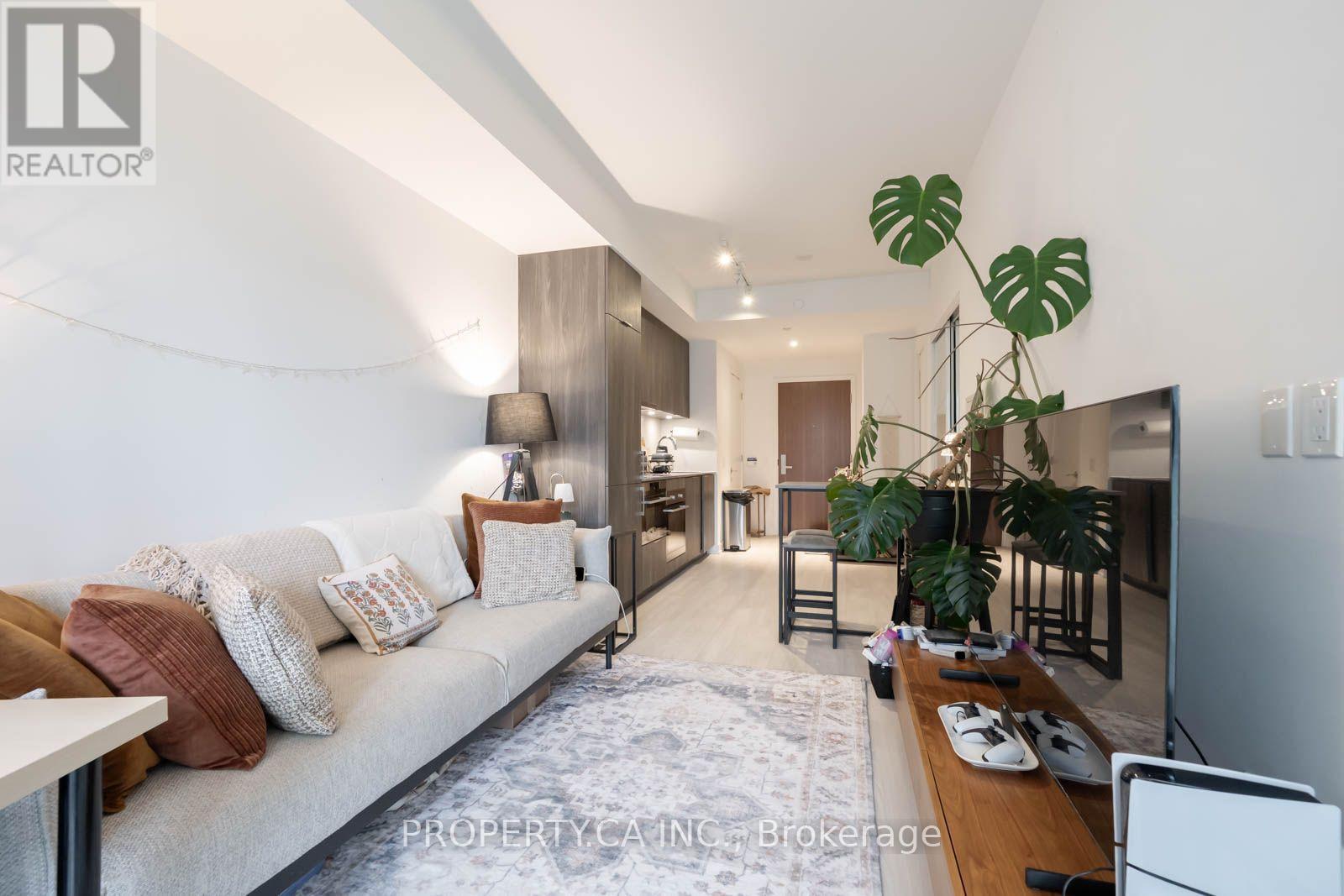 501 - 15 Queens Quay E, Toronto, Ontario  M5E 0C5 - Photo 6 - C14091726