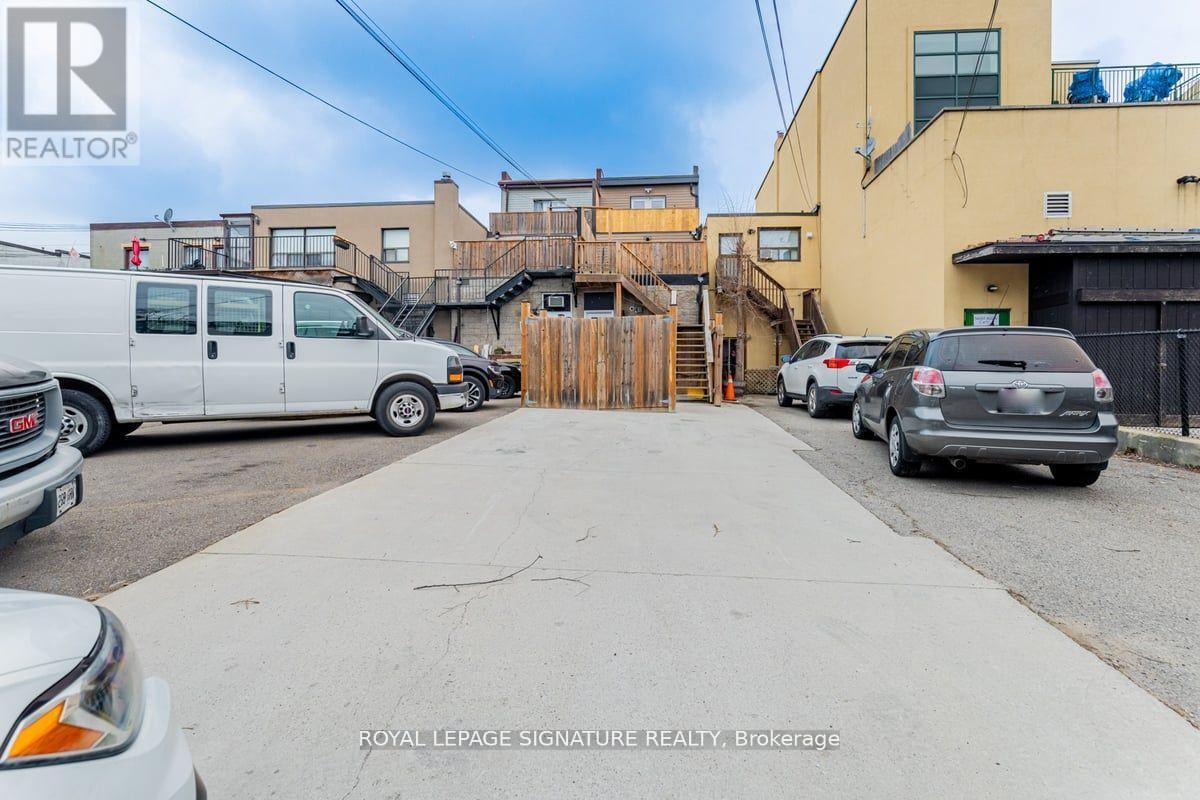 Upper - 851 O'connor Drive, Toronto, Ontario  M4B 2S7 - Photo 18 - E14091724