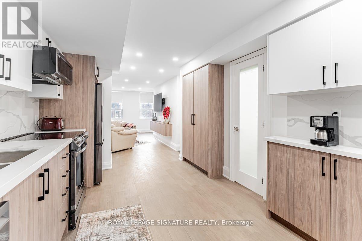 Upper - 851 O'connor Drive, Toronto, Ontario  M4B 2S7 - Photo 6 - E14091724