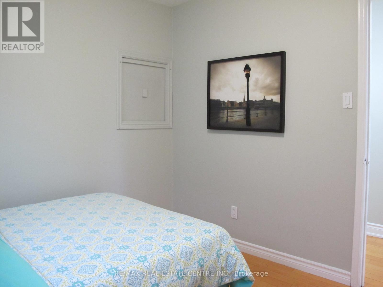 4695 Empire(Upper Floor) Crescent, Mississauga, Ontario  L5R 1M5 - Photo 20 - W14091720