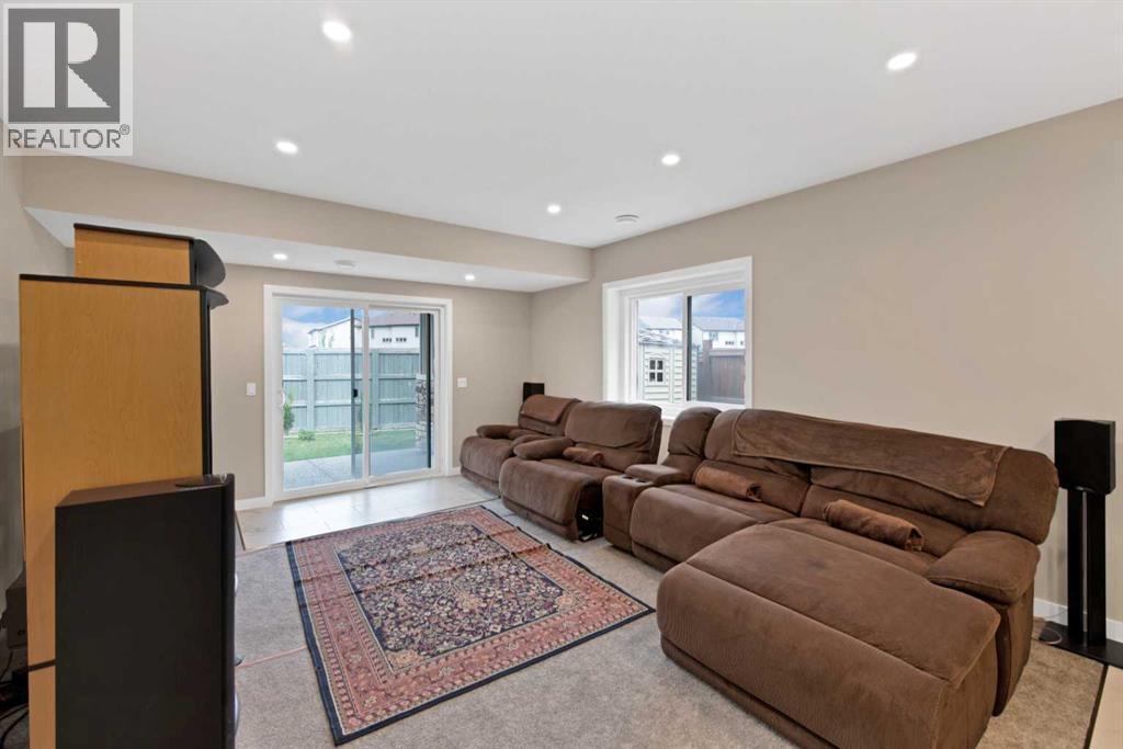185 Bayside Loop SW