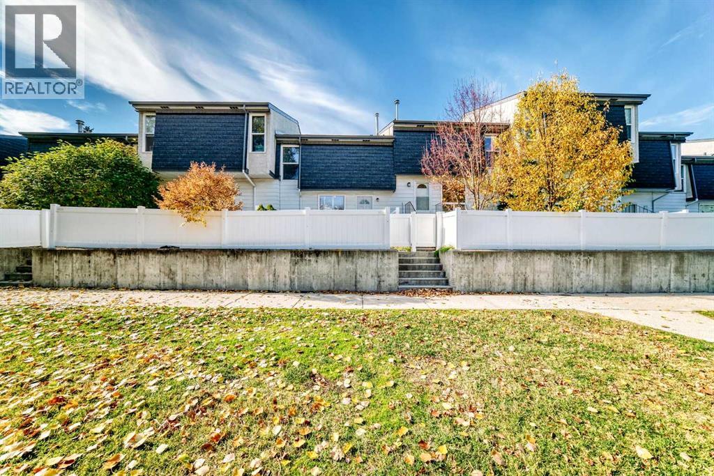410 Brae Glen Crescent SW, Calgary, Alberta  T2W 1B6 - Photo 42 - A2351994