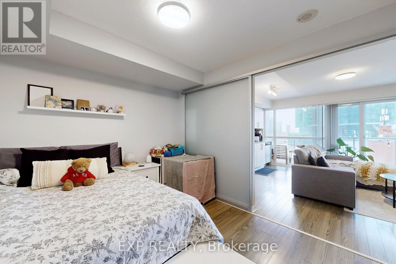 817 - 352 Front Street W, Toronto, Ontario M5V 0K3 - Photo 23 - C14091762