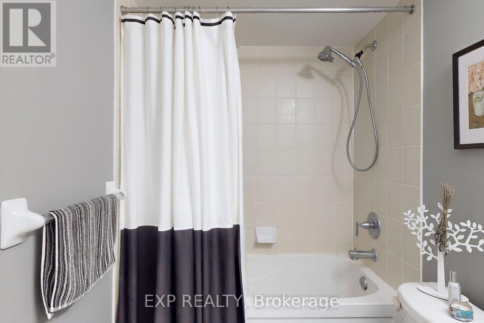 817 - 352 Front Street W, Toronto, Ontario M5V 0K3 - Photo 27 - C14091762