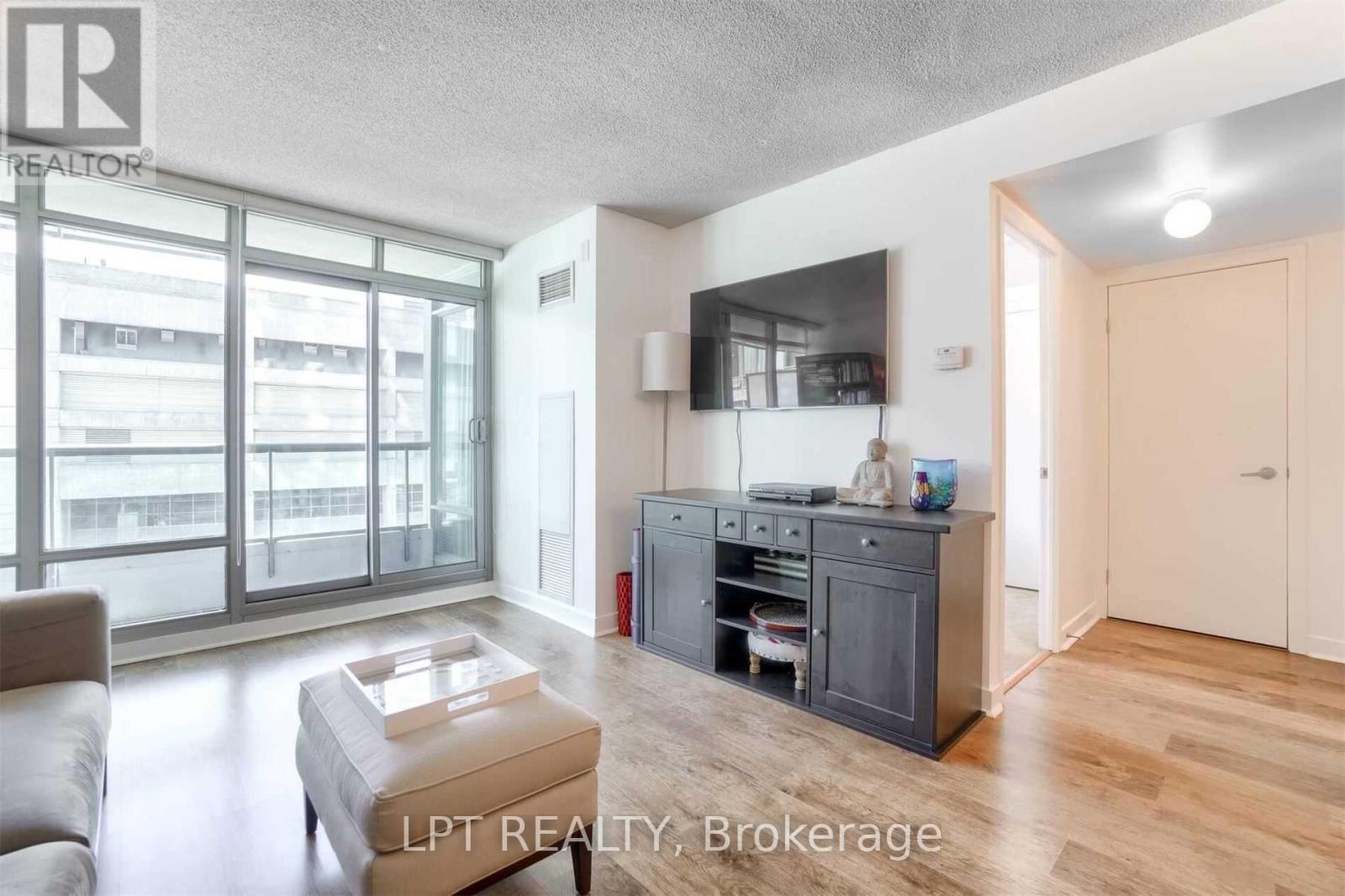 1002 - 81 Navy Wharf Court, Toronto, Ontario  M5V 3S2 - Photo 6 - C14091786
