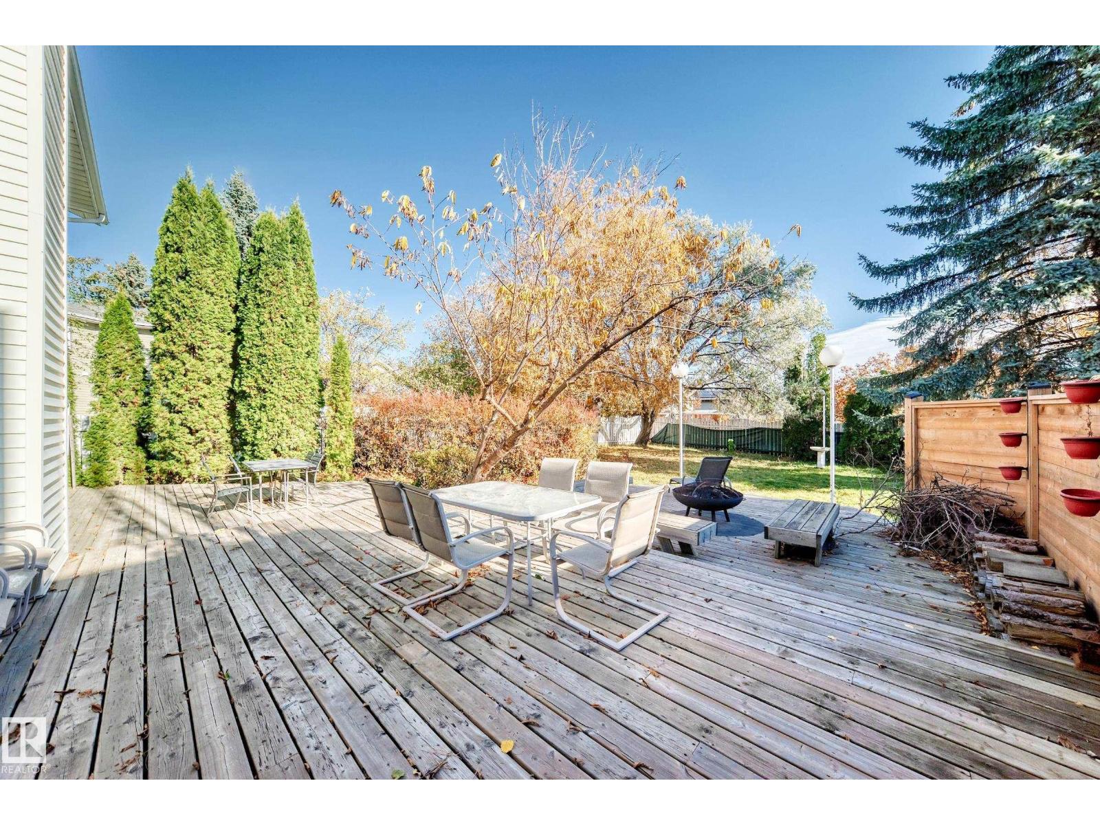 92 HOWSON CR NW