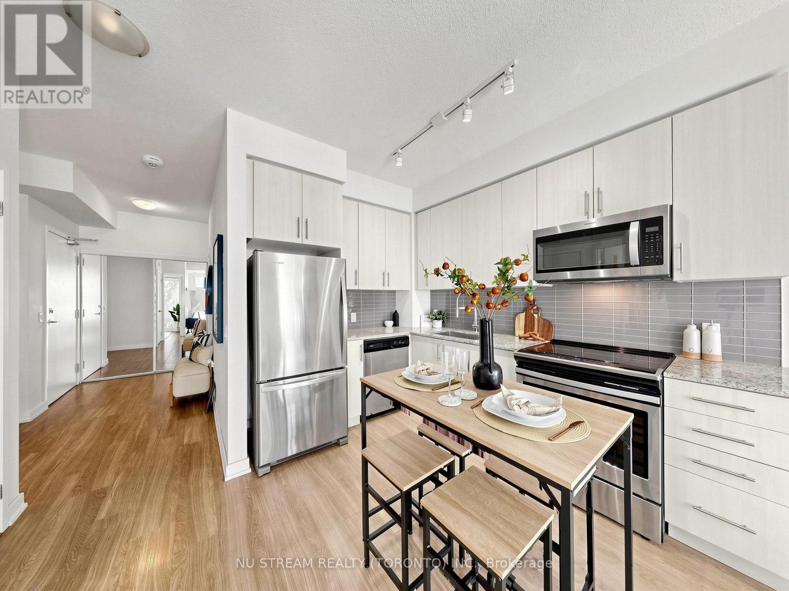 3017 - 4055 Parkside Village Drive, Mississauga, Ontario  L5B 0K8 - Photo 15 - W14091746