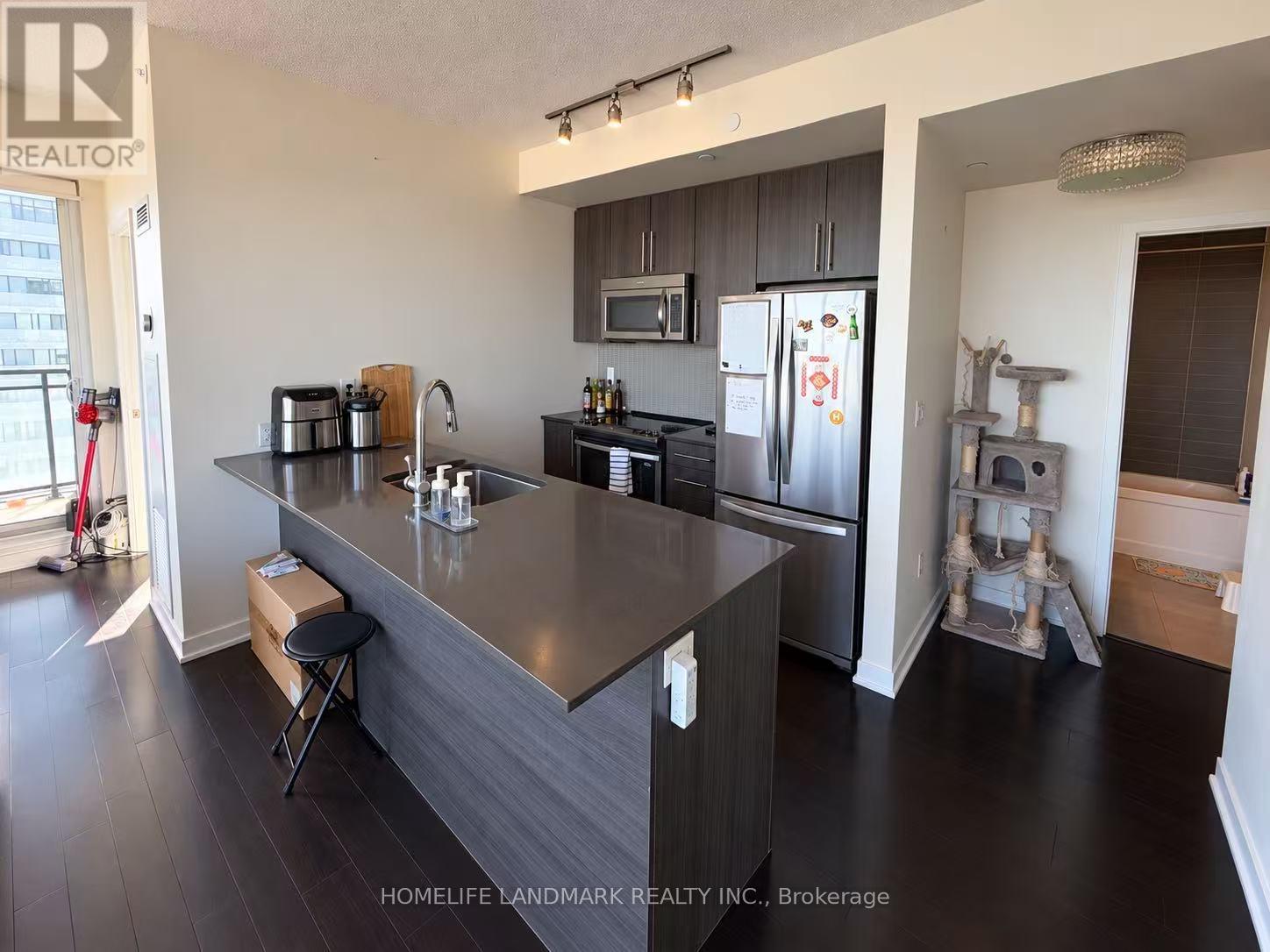 4707 - 4011 Brickstone Mews, Mississauga, Ontario  L5B 0J7 - Photo 5 - W14091768