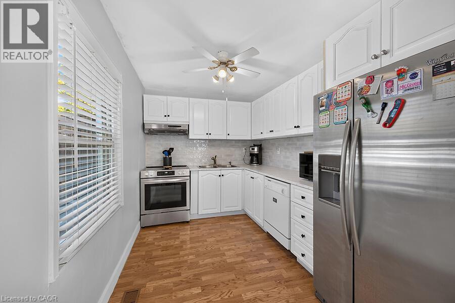 202 East 26th Street, Hamilton, Ontario  L8V 3C8 - Photo 17 - 40871392