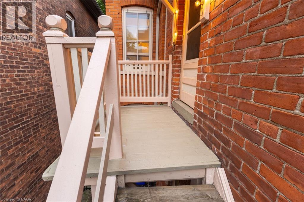 105 Erie Avenue Unit# Second, Hamilton, Ontario  L8N 2W5 - Photo 19 - 40871845