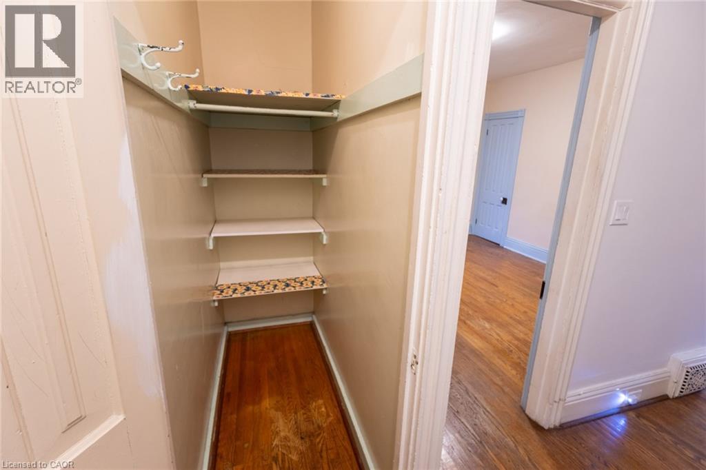 105 Erie Avenue Unit# Second, Hamilton, Ontario  L8N 2W5 - Photo 5 - 40871845