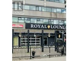 805 - 720 SPADINA AVENUE, Toronto, Ontario