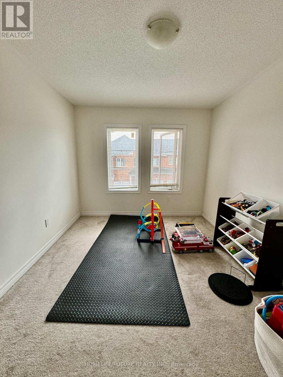 10 Buttonbush Lane, Richmond Hill, Ontario L4E 0E4 - Photo 7 - N14091806