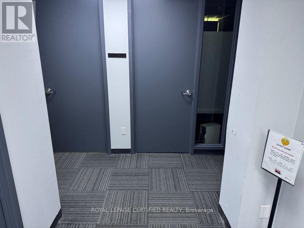 205 - 2800 Skymark Avenue, Mississauga, Ontario L4W 5A6 - Photo 20 - W14091802