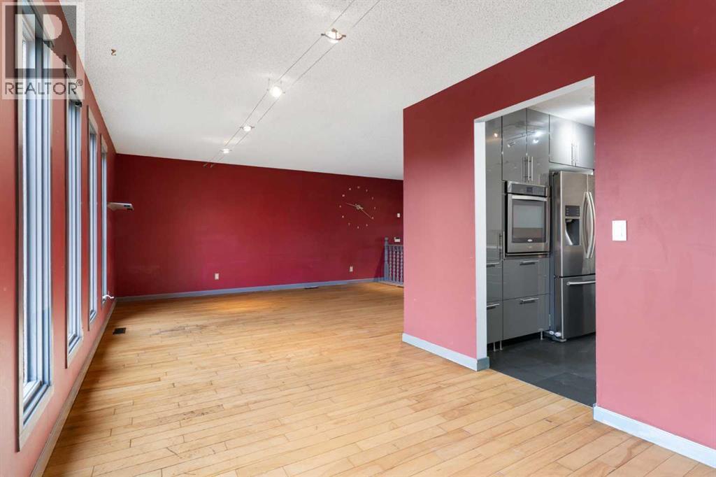 107 Bermuda Close Nw, Calgary, Alberta  T3K 1G4 - Photo 6 - A2347471