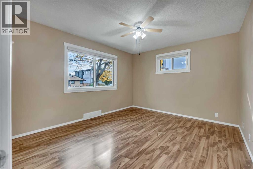 2807 32 Street SW, Calgary, Alberta  T3E 2S1 - Photo 13 - A2350440
