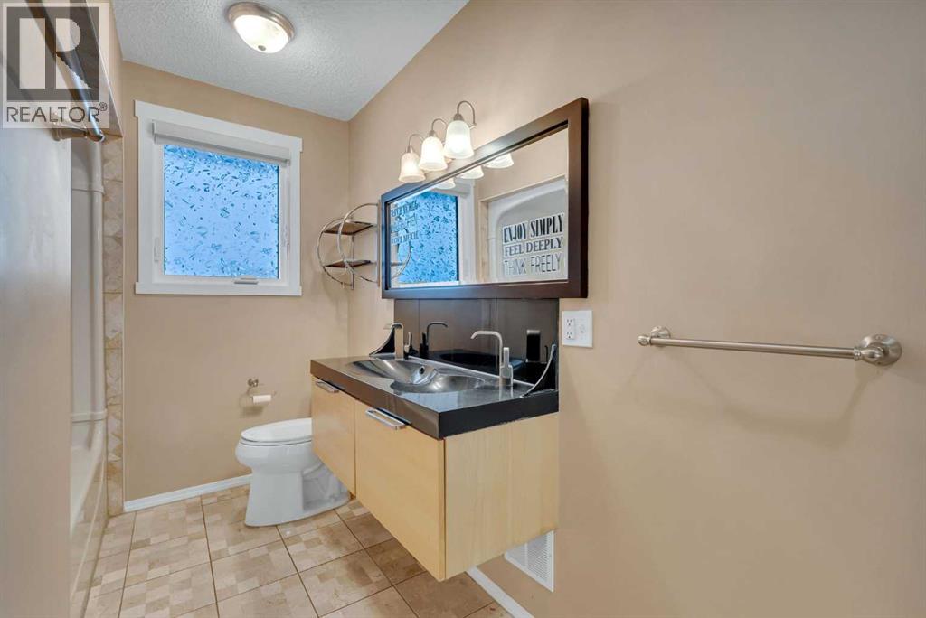 2807 32 Street SW, Calgary, Alberta  T3E 2S1 - Photo 16 - A2350440