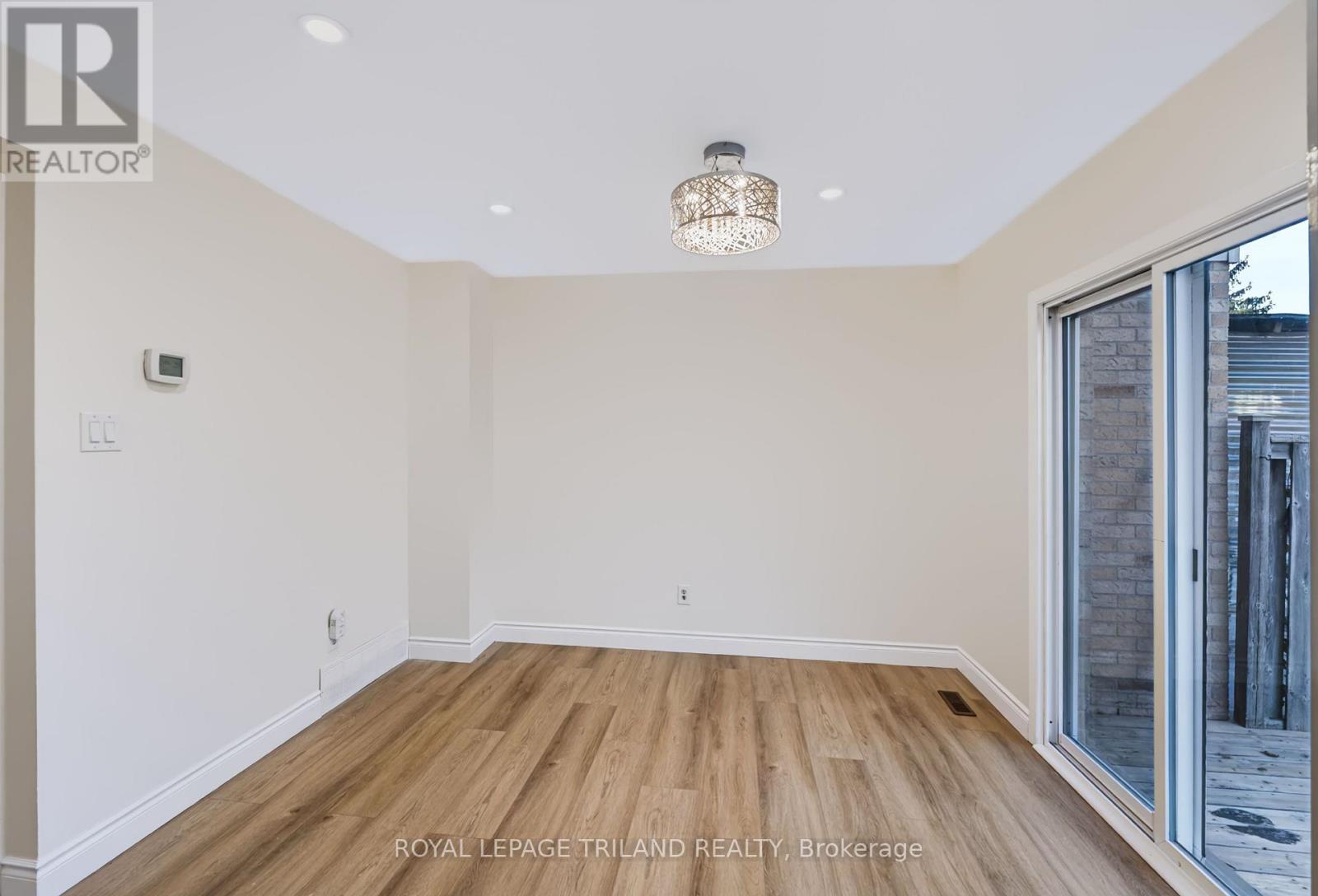 136 Golfdale Crescent, London South, Ontario  N6C 5X7 - Photo 18 - X14091834