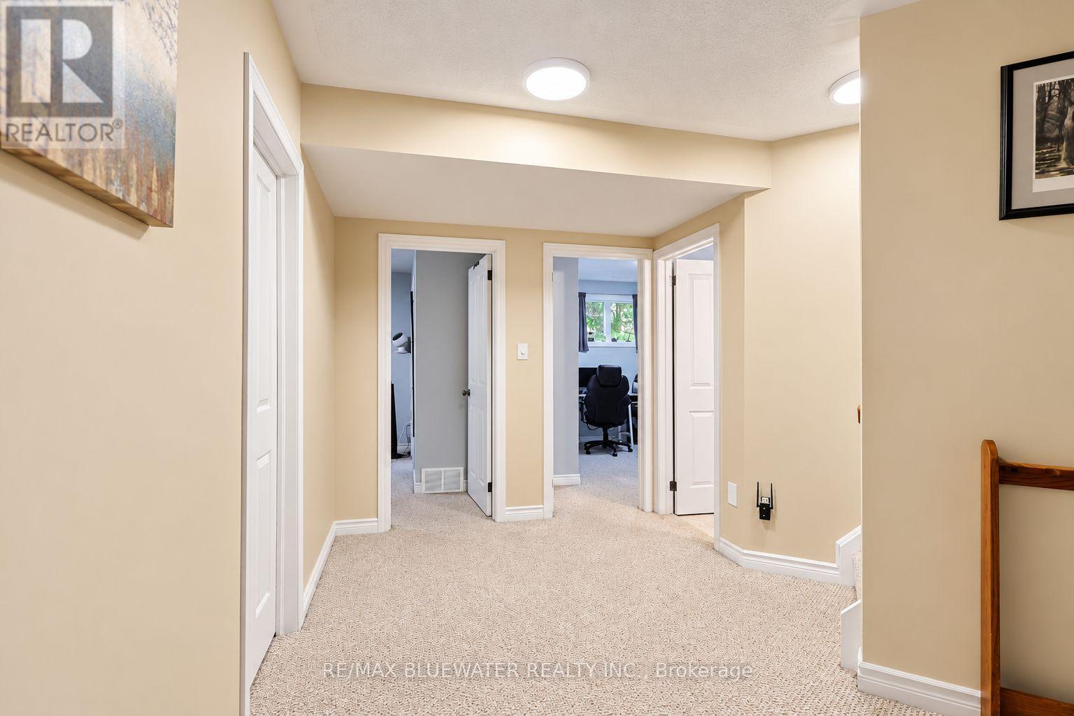 9879 Leonard Street, Lambton Shores, Ontario  N0M 1T0 - Photo 32 - X14091836