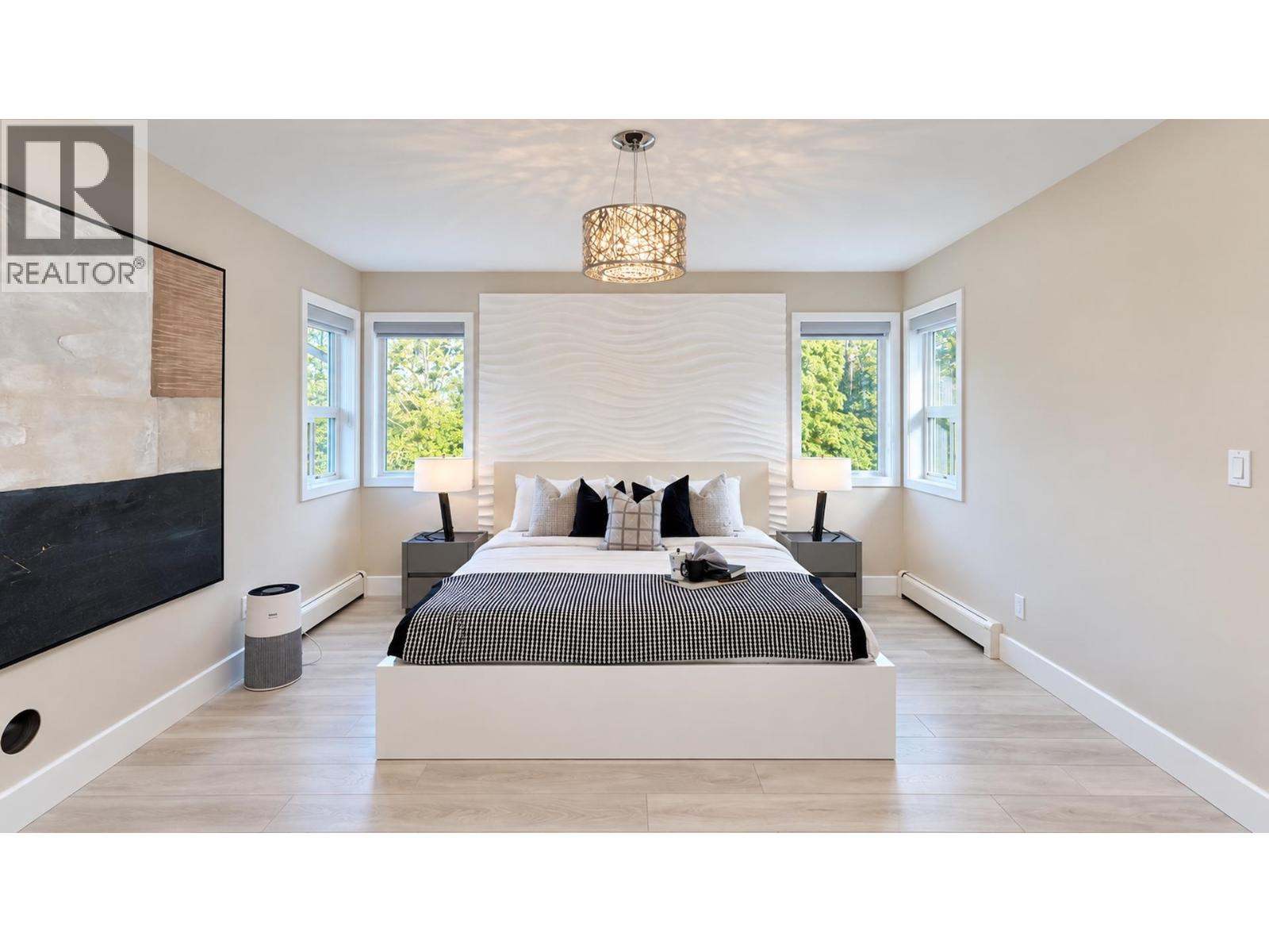 4673 Harken Drive, Burnaby, British Columbia  V5G 2M8 - Photo 15 - R3172791