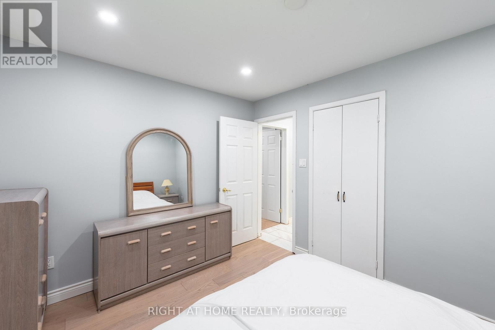 62 Iangrove Terrace, Toronto, Ontario  M1W 2H2 - Photo 18 - E14091826