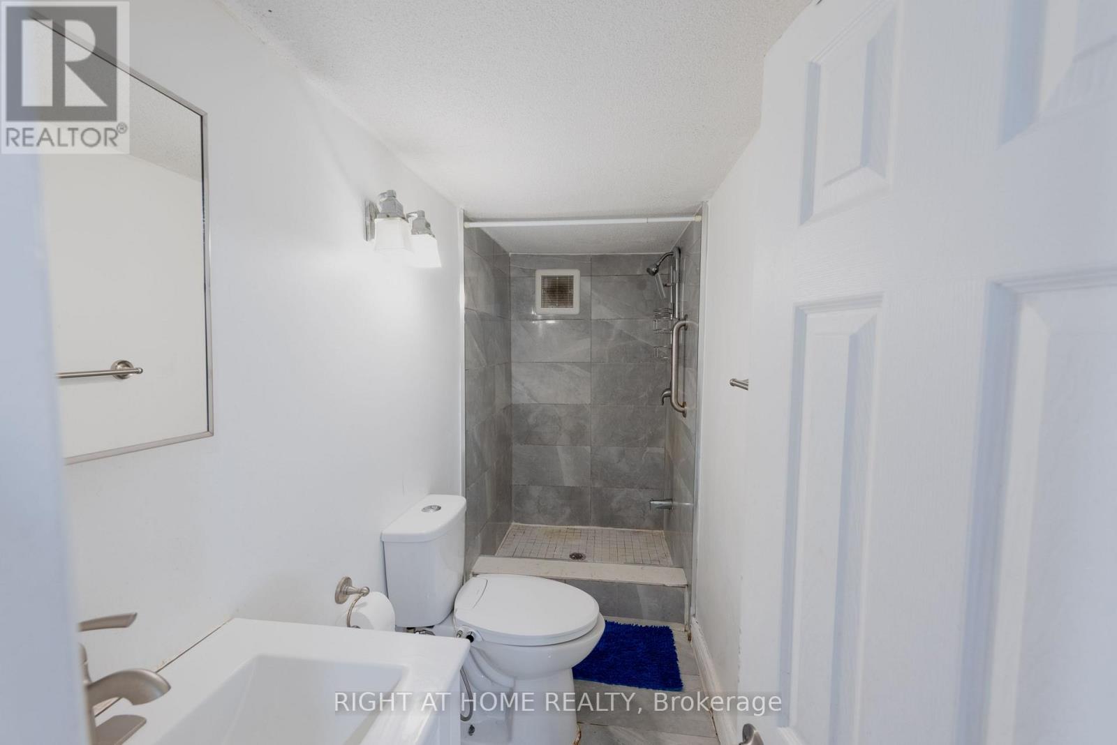 62 Iangrove Terrace, Toronto, Ontario  M1W 2H2 - Photo 35 - E14091826