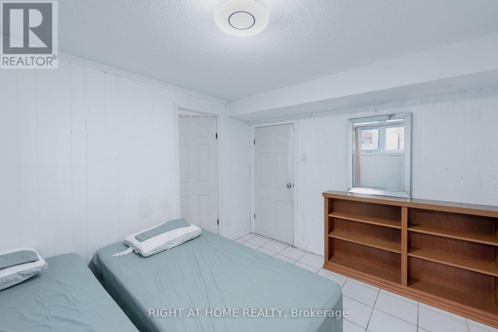62 Iangrove Terrace, Toronto, Ontario  M1W 2H2 - Photo 36 - E14091826