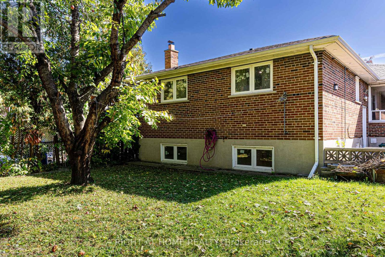 62 Iangrove Terrace, Toronto, Ontario  M1W 2H2 - Photo 40 - E14091826