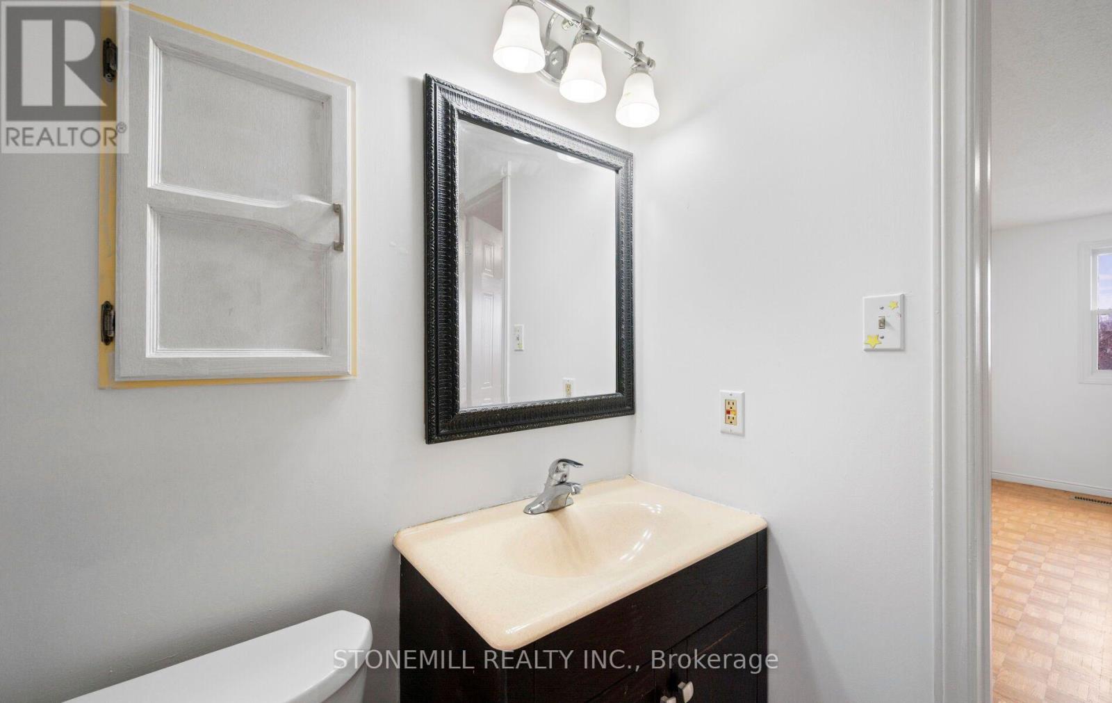 76 Collings Avenue, Bradford West Gwillimbury, Ontario  L3Z 1S4 - Photo 27 - N14091862
