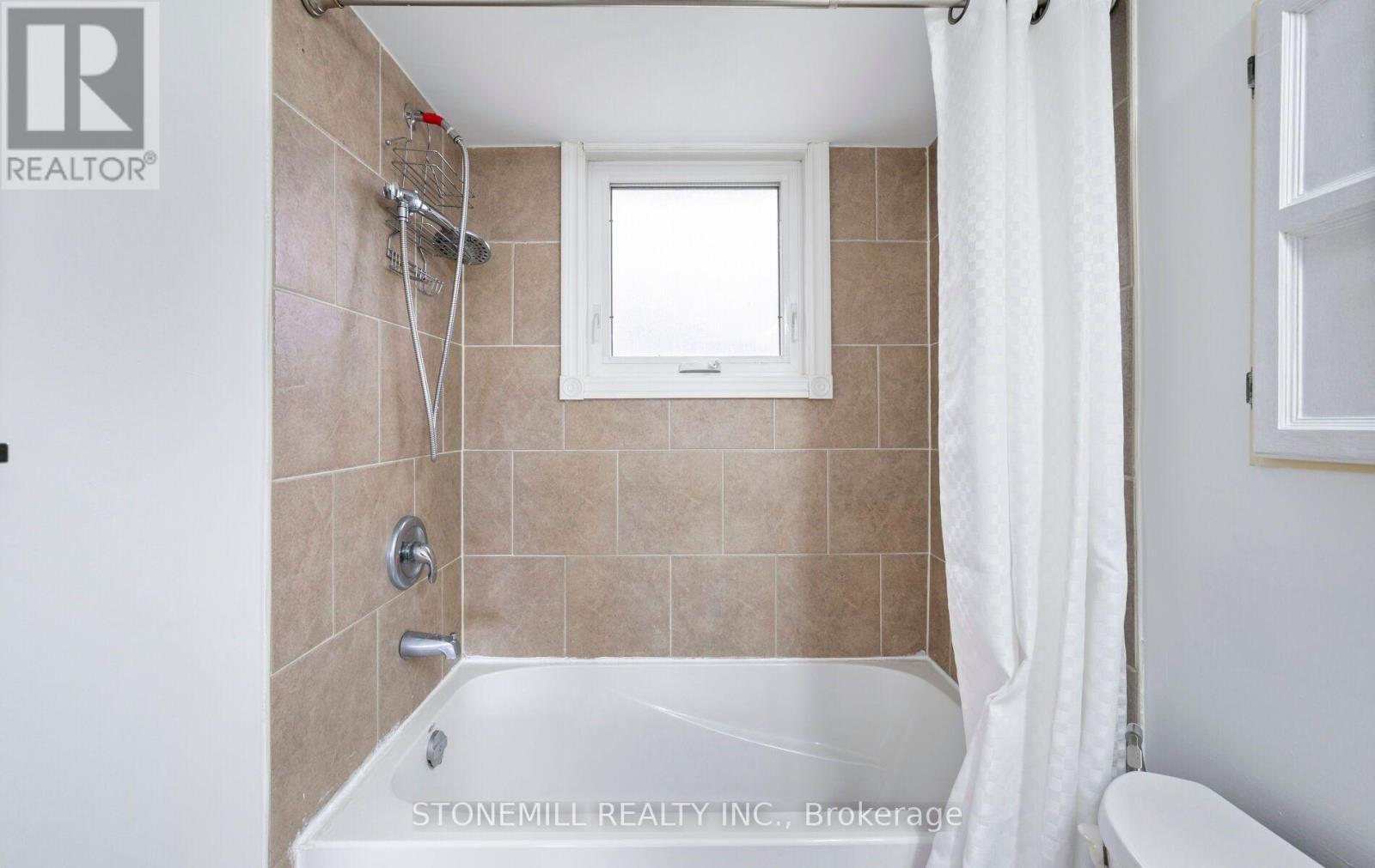 76 Collings Avenue, Bradford West Gwillimbury, Ontario  L3Z 1S4 - Photo 28 - N14091862