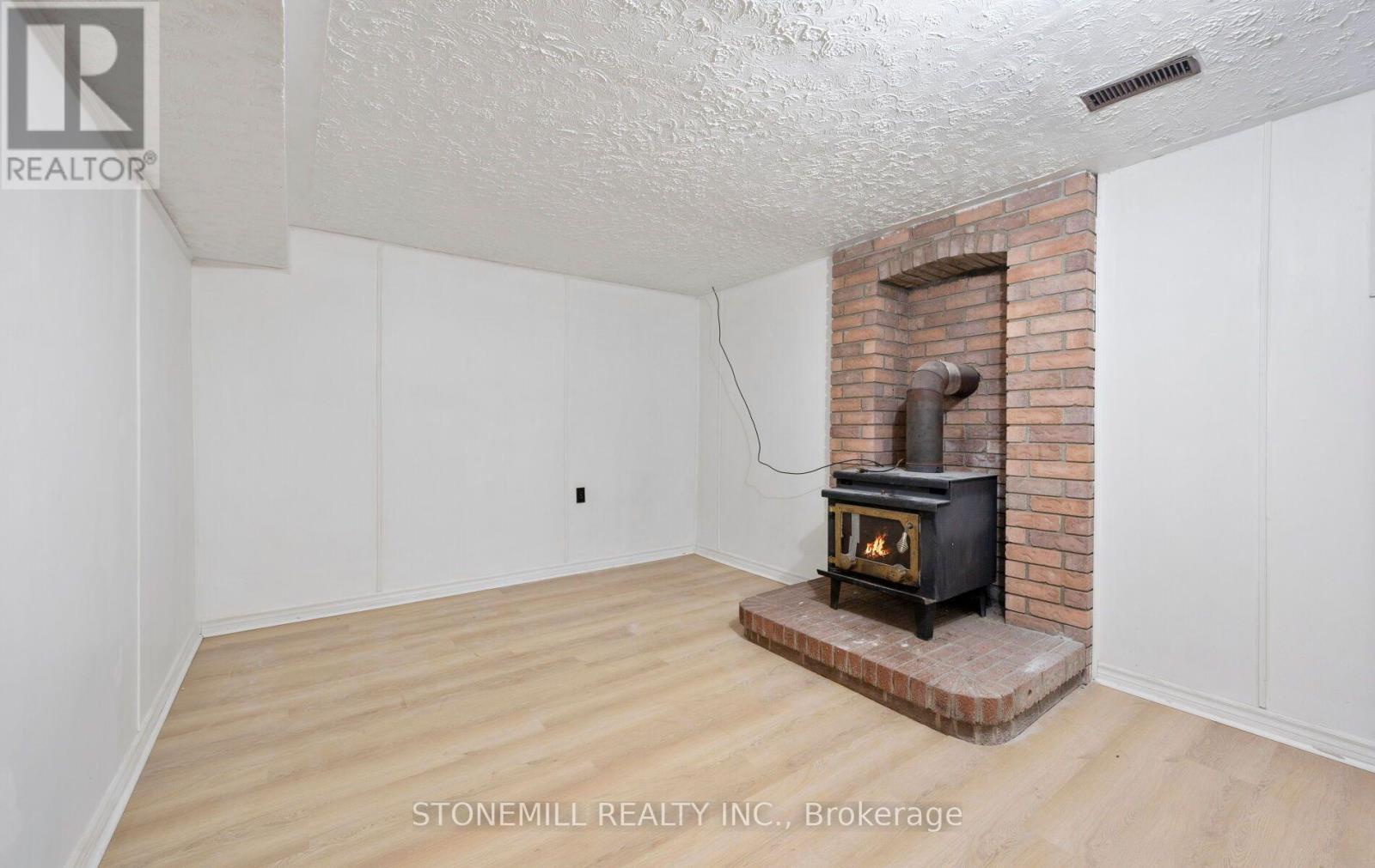 76 Collings Avenue, Bradford West Gwillimbury, Ontario  L3Z 1S4 - Photo 37 - N14091862