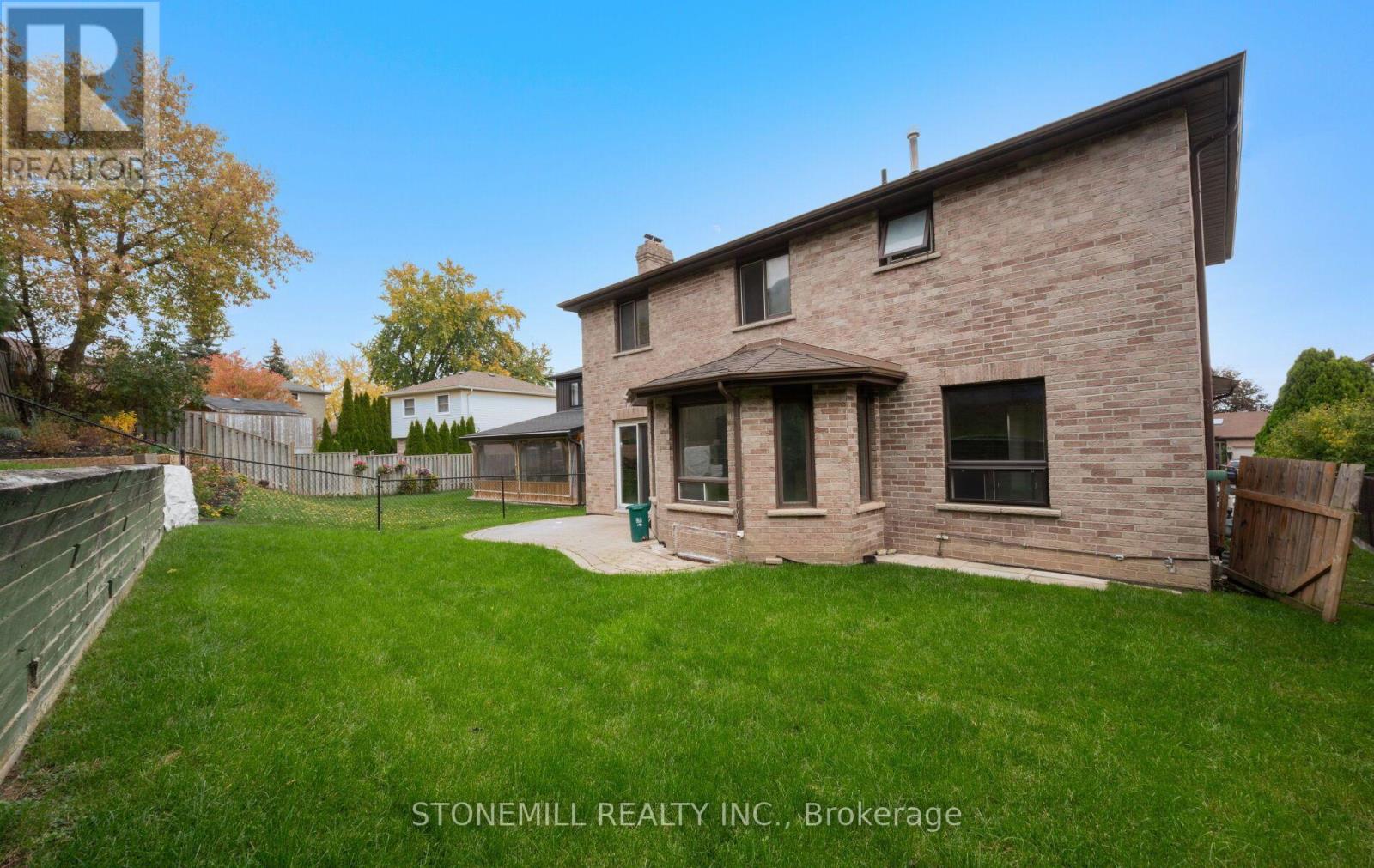 76 Collings Avenue, Bradford West Gwillimbury, Ontario  L3Z 1S4 - Photo 50 - N14091862