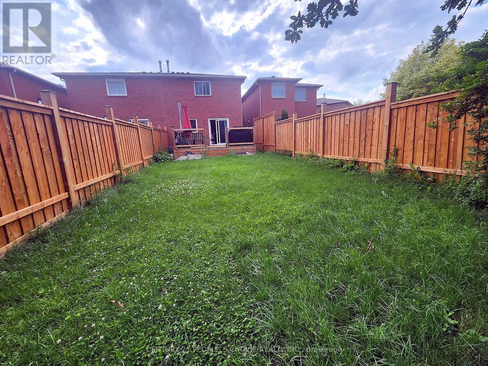 3309 Bobwhite Mews, Mississauga, Ontario  L5N 6E9 - Photo 17 - W14091824
