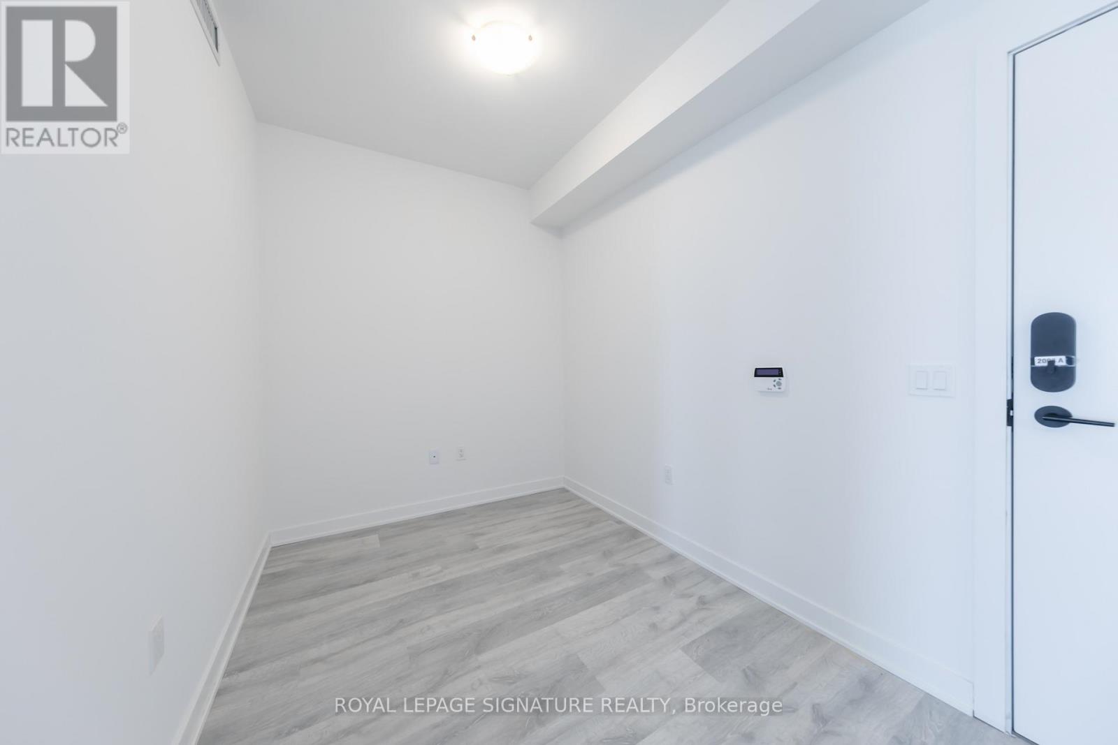 2008 - 4675 Metcalfe Avenue, Mississauga, Ontario  L5M 2N7 - Photo 4 - W14091848