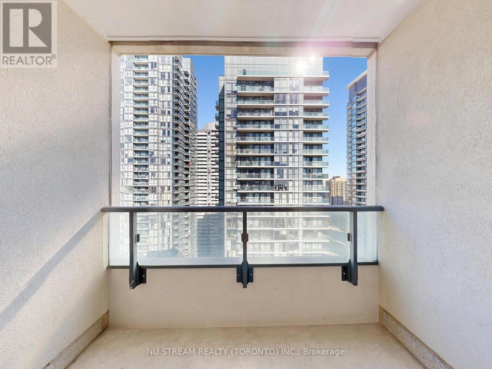 3017 - 4055 Parkside Village Drive, Mississauga, Ontario  L5B 0K8 - Photo 30 - W14091746