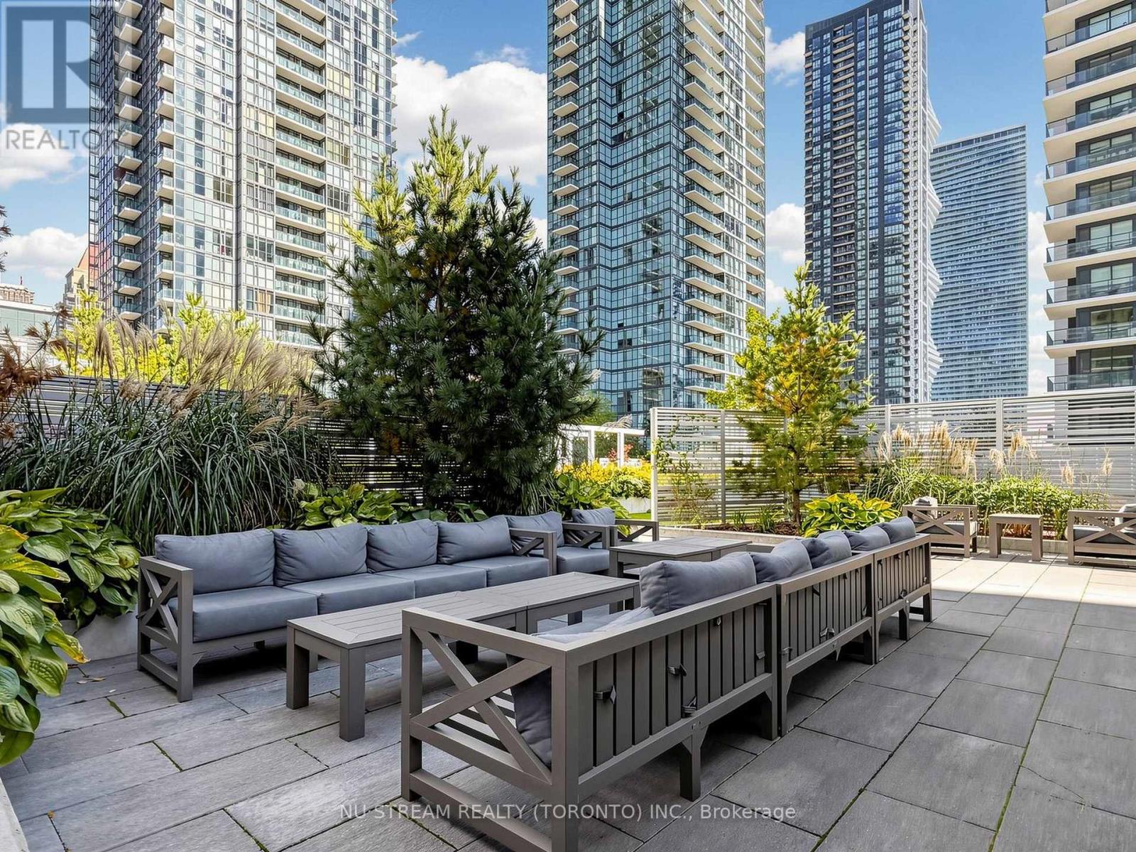 3017 - 4055 Parkside Village Drive, Mississauga, Ontario  L5B 0K8 - Photo 34 - W14091746