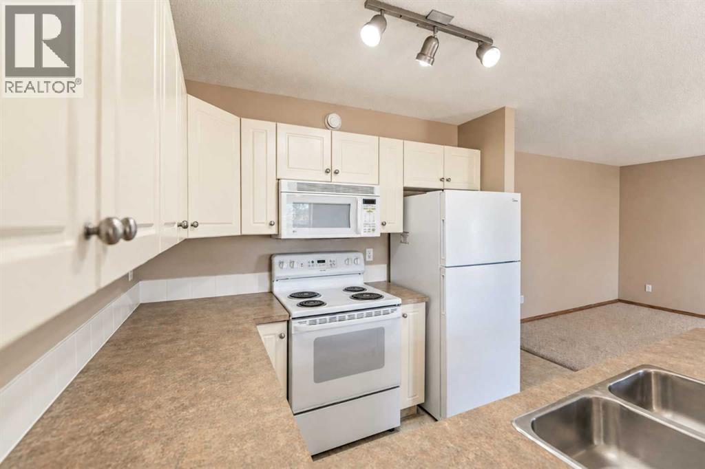 48, 20 Jacobs Close, Red Deer, Alberta  T4P 4E1 - Photo 10 - A2351217