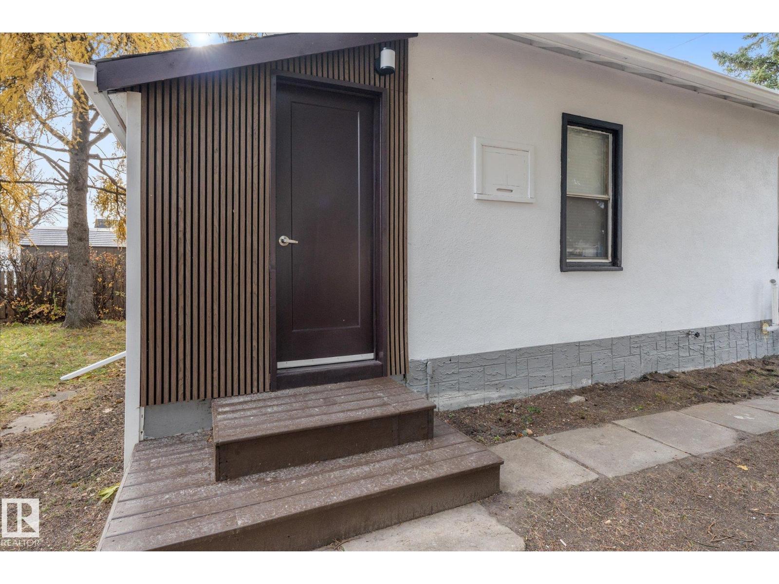 4909 50 ST