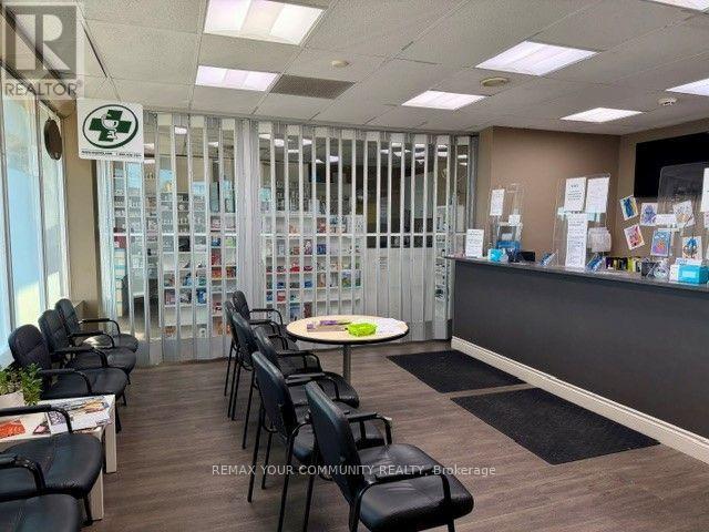 102 & 103 - 107 Holland Street E, Bradford West Gwillimbury, Ontario  L3Z 2B9 - Photo 2 - N14080134