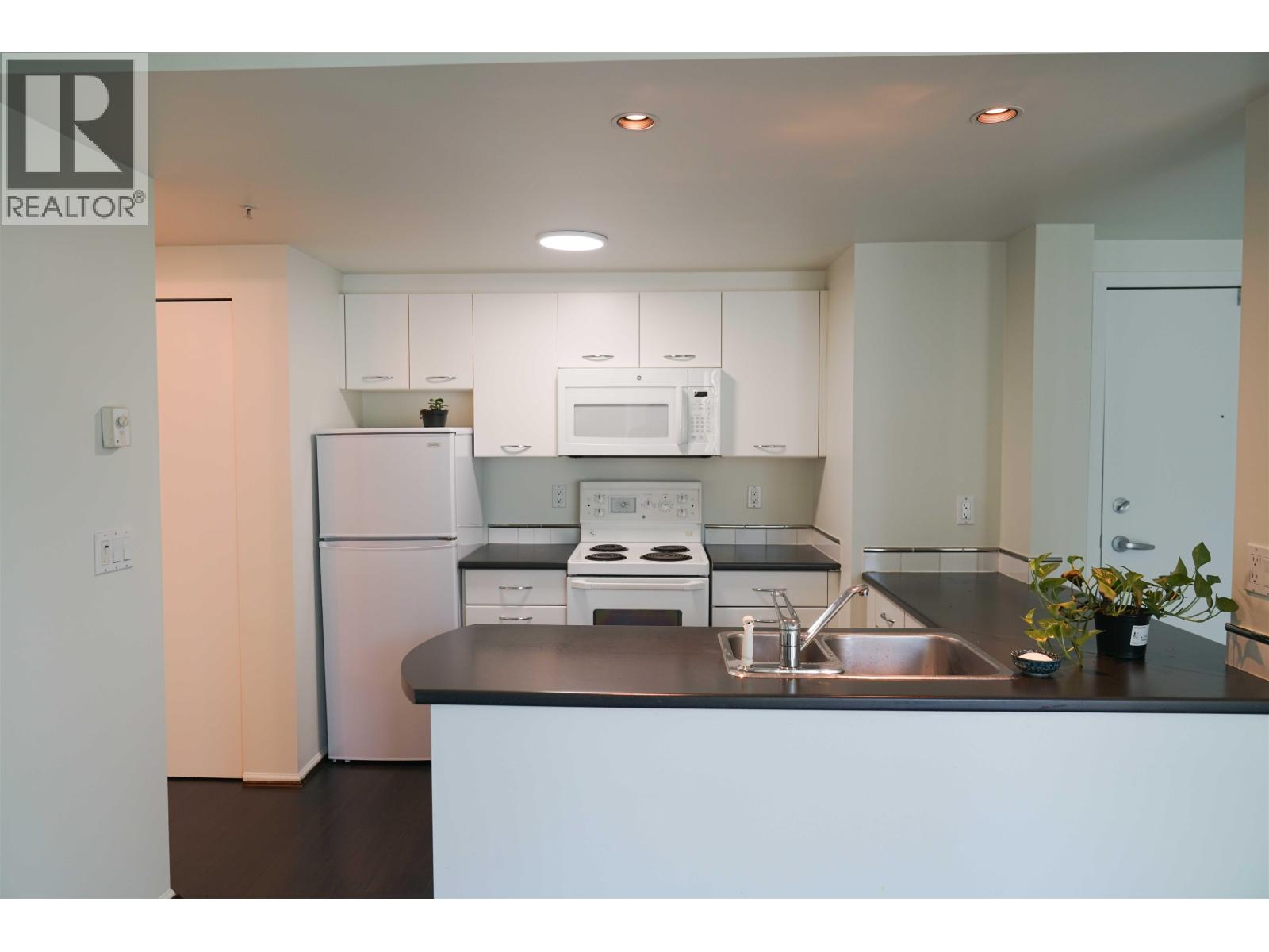 8xx 1331 W Georgia Street, Vancouver, British Columbia  V6E 4P1 - Photo 6 - R3176404