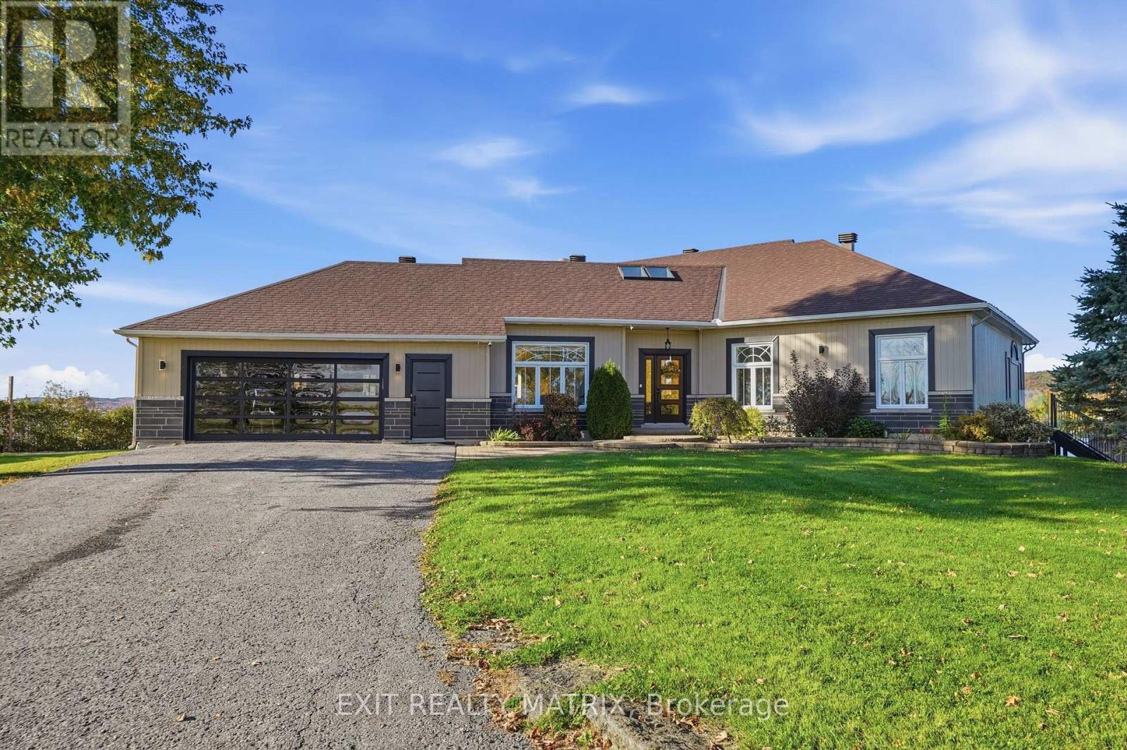 1375 CONCESSION 1 ROAD, Alfred and Plantagenet, Ontario
