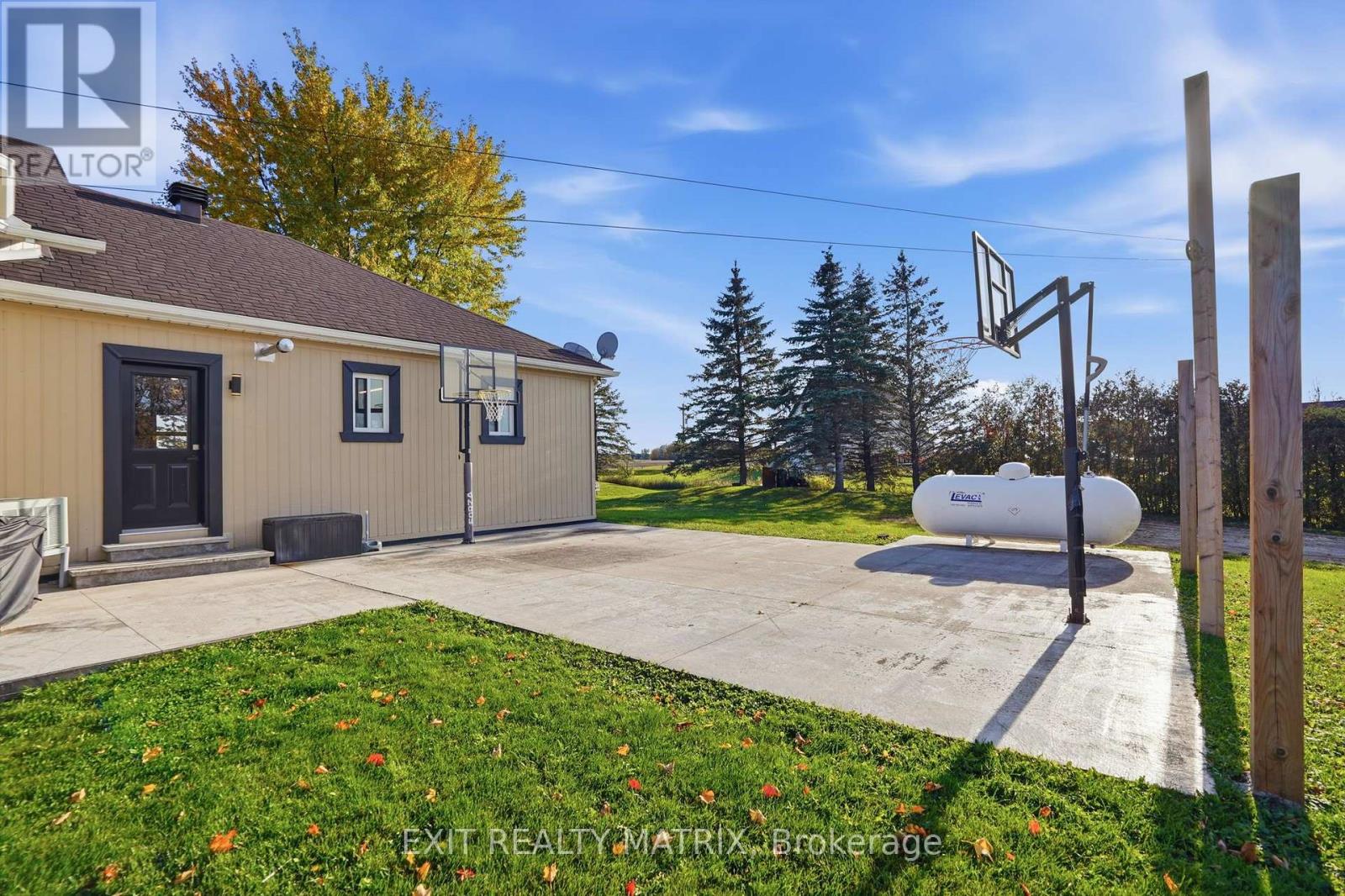 1375 Concession 1 Road, Alfred And Plantagenet, Ontario  K0B 1J0 - Photo 31 - X14091882