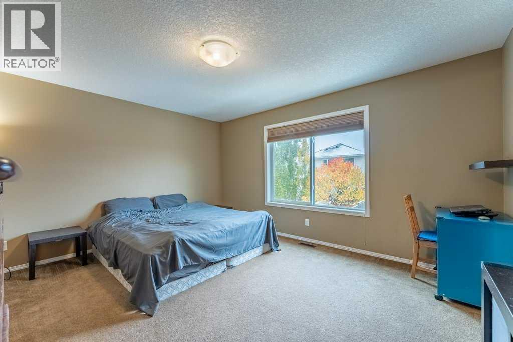 19 Silverado Skies Bay SW, Calgary, Alberta  T2X 0K2 - Photo 17 - A2353066