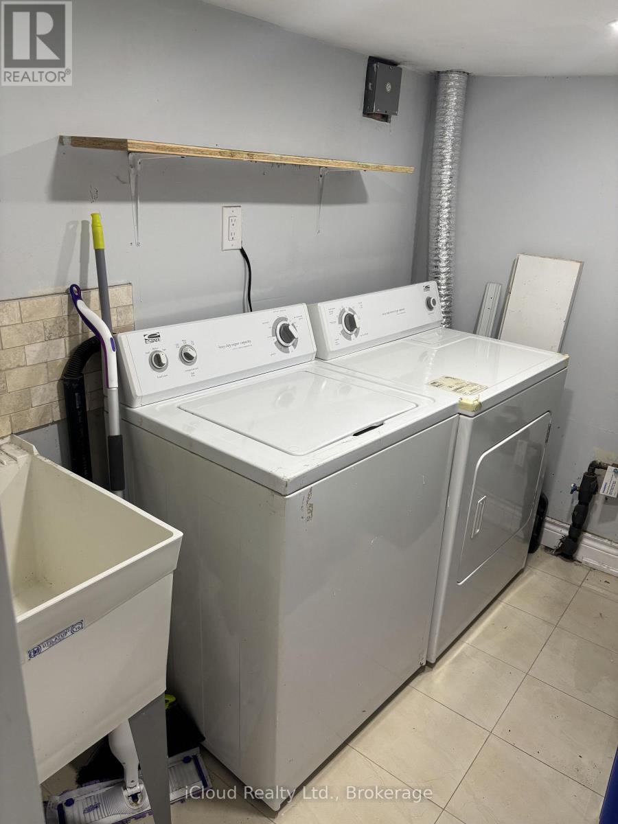 Bsmt - 37 Duggan Drive, Brampton, Ontario  L6Y 4J2 - Photo 16 - W13869582