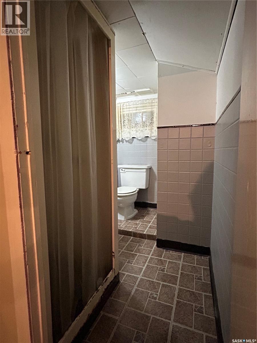 714 Carbon Avenue, Bienfait, Saskatchewan  S0C 0M0 - Photo 30 - SK051372