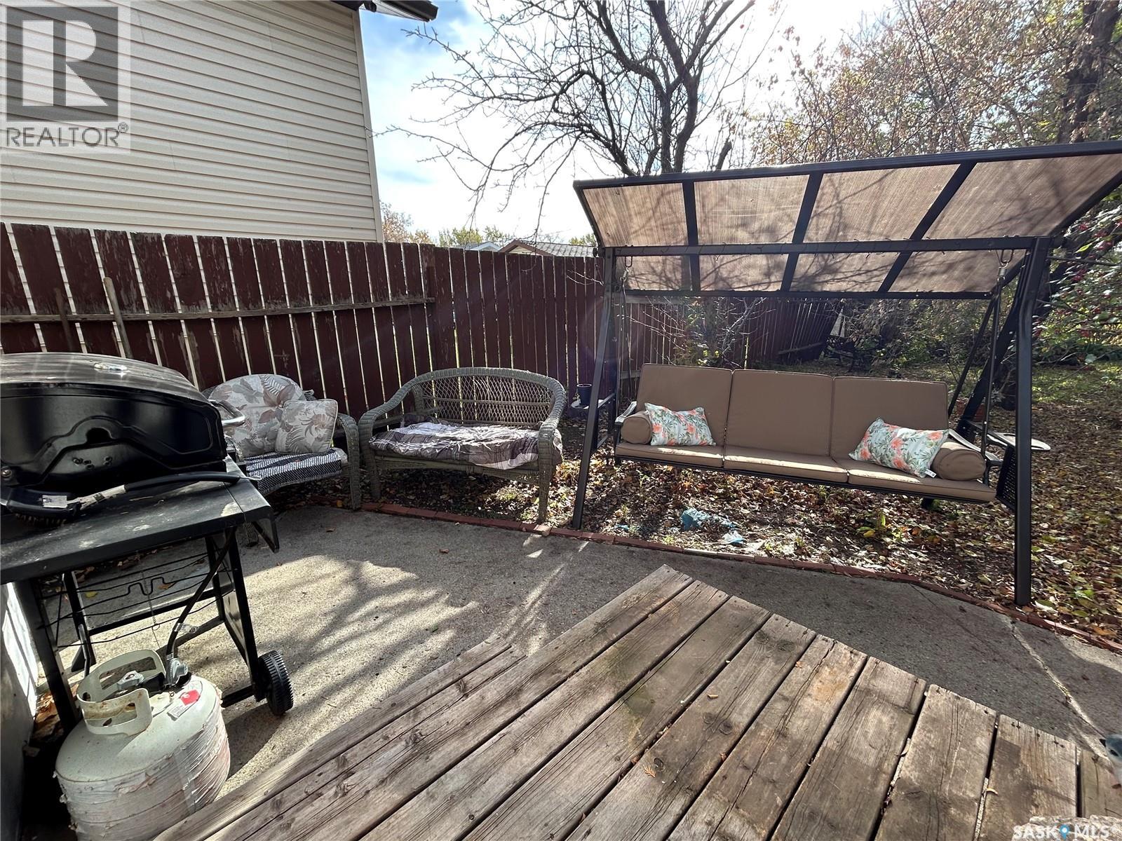 714 Carbon Avenue, Bienfait, Saskatchewan  S0C 0M0 - Photo 36 - SK051372