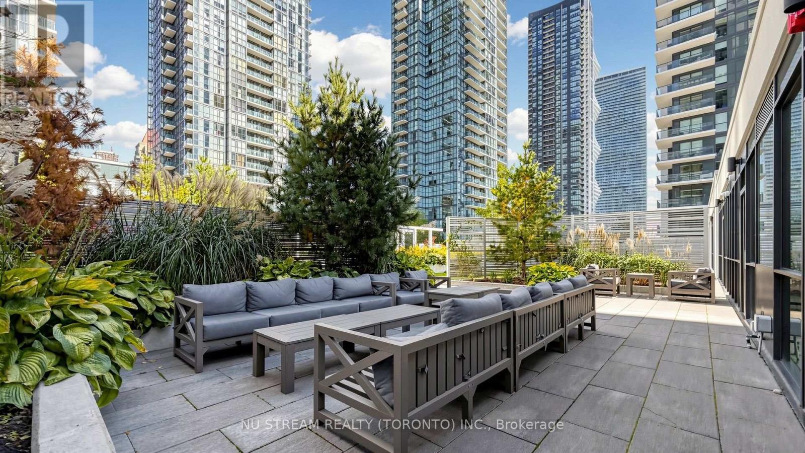 3017 - 4055 Parkside Village Drive, Mississauga, Ontario  L5B 0K8 - Photo 38 - W14091746