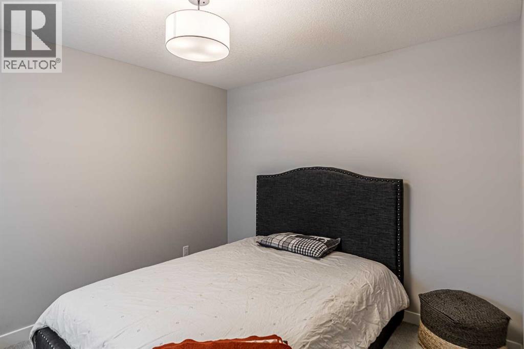 217 Crimson Ridge Place NW, Calgary, Alberta  T3L 0K7 - Photo 15 - A2342989
