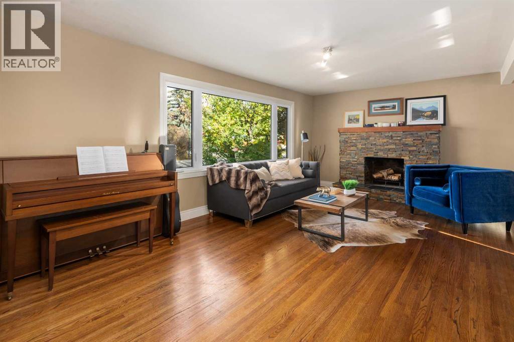 4207 5 Avenue SW, Calgary, Alberta  T3C 0C4 - Photo 5 - A2351262